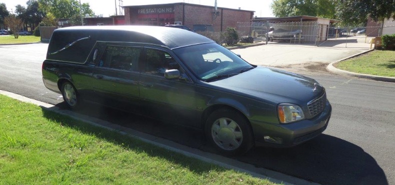 2004 Federal Cadillac Heritage Hearse full