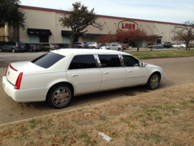2009 Cadillac Eagle 6-Door Limousine