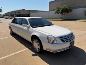 2008 Cadillac Eureka Limo