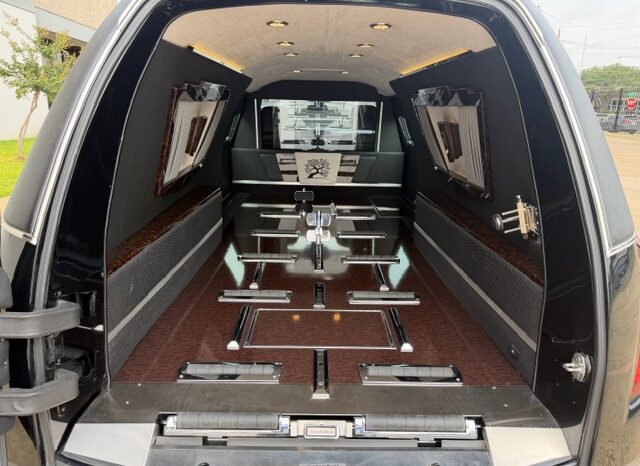 2022 CADILLAC XT5 S&S MEDALIST HEARSE full